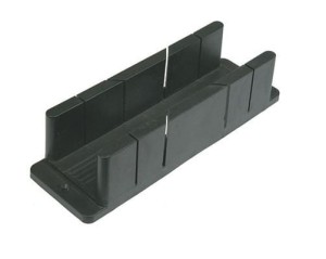 PROLINE SKRZYNKA UCIOSOWA 235MM PLASTIKOWA 23302
