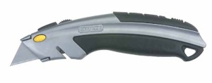 STANLEY NÓŻ Z OSTRZEM CHOWANYM DYNAGRIP 180MM 0-10-788
