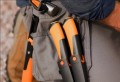 FISKARS NÓŻ KONSTRUKTORSKI Z OSTRZAŁKĄ 1023617
